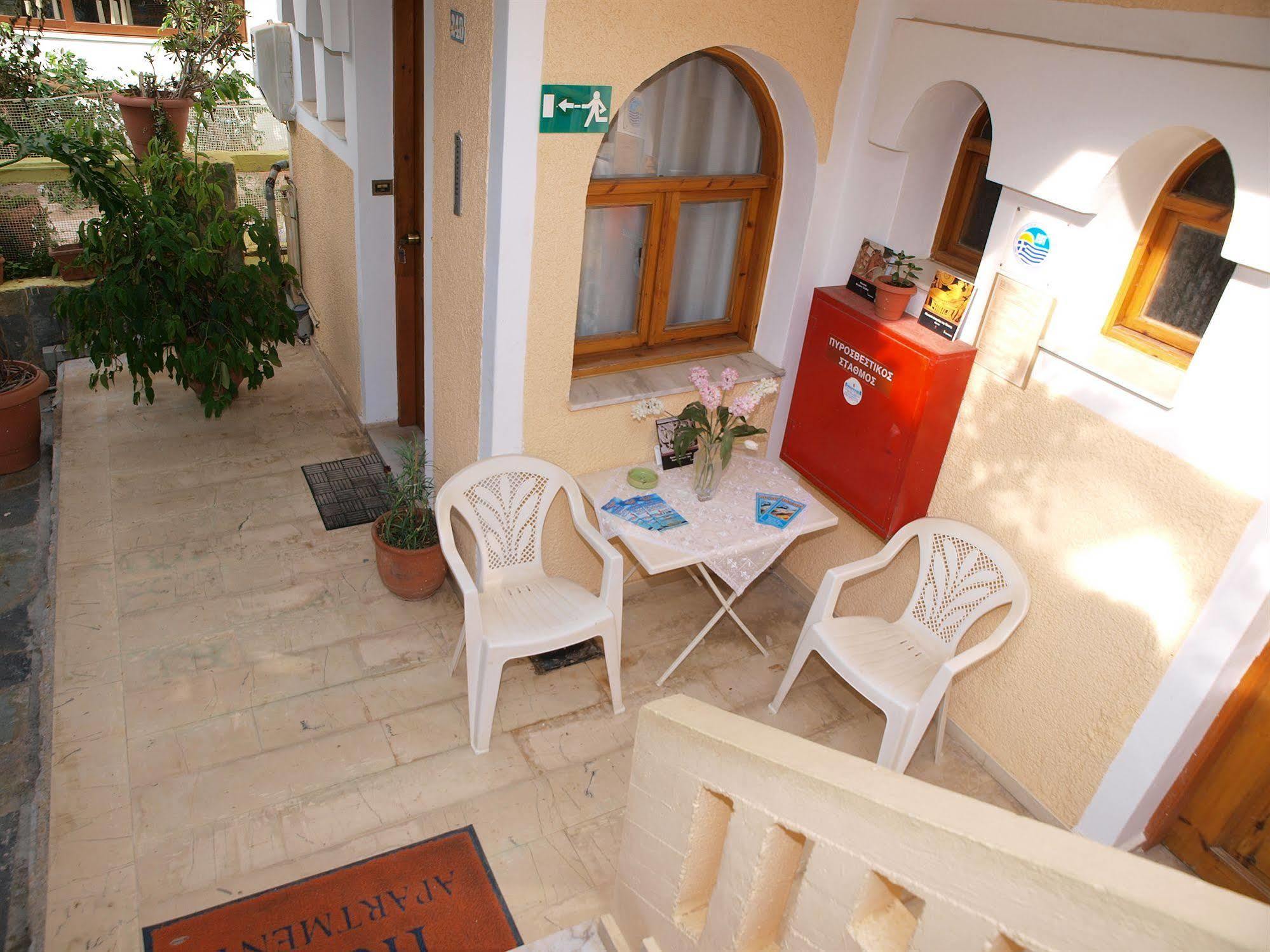 Irini Family Studios Platanias  Exterior photo